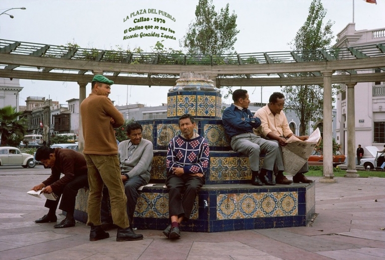 La Desaparecida Plaza del Pueblo y su Hermosa Asta