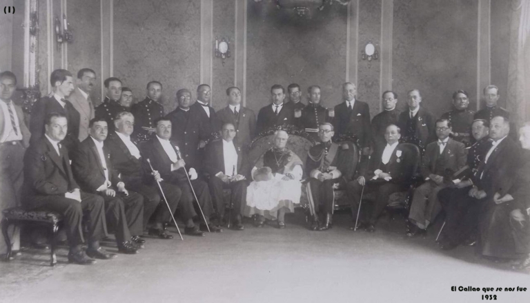 Celebracion de las Fiestas Patrias en el Callao de 1932